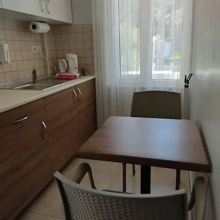 Fa&ber Homes *